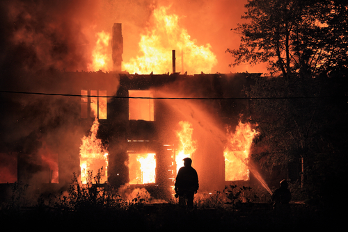 News burning building