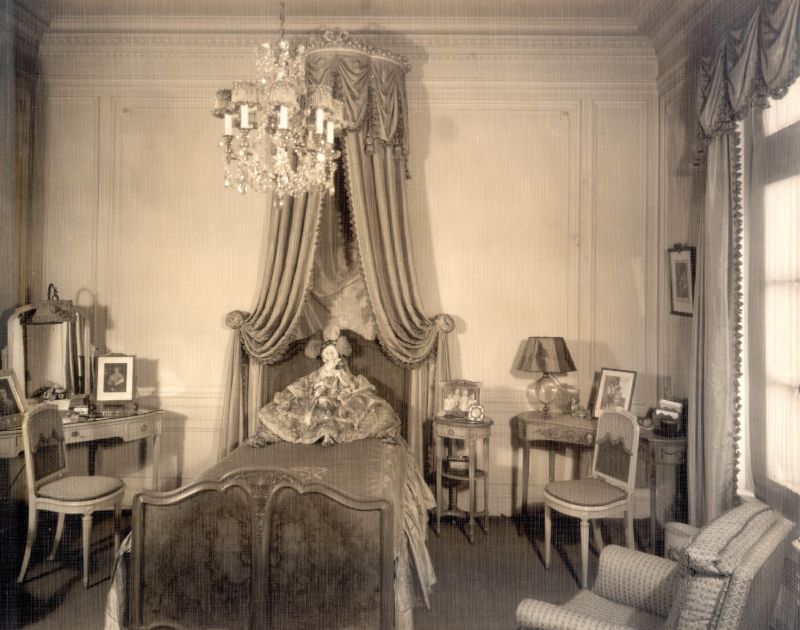 The Mansion's Guest Bedroom