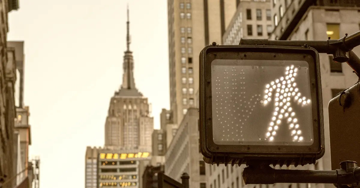 NYC pedestrian crossing sign